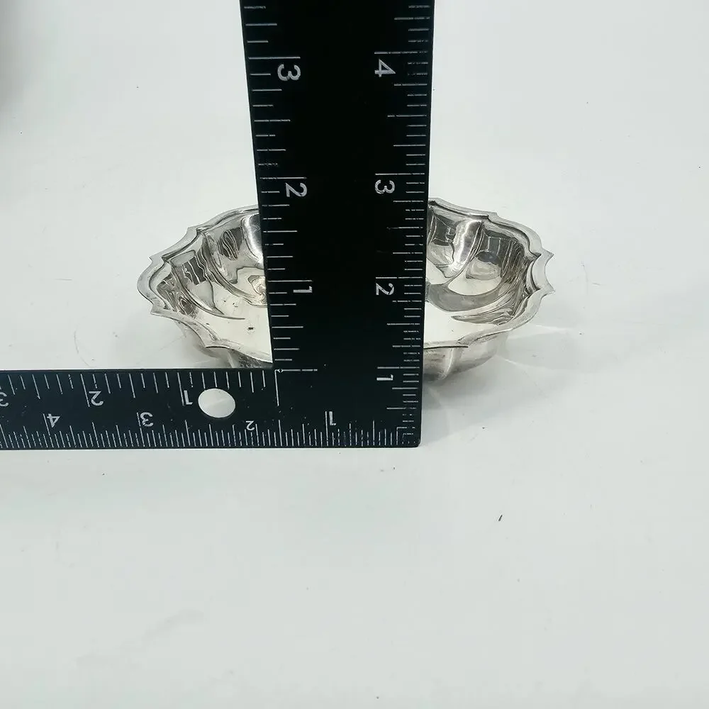 Vintage International Silver Company Chippendale Candy / Nut Dish Silverplate